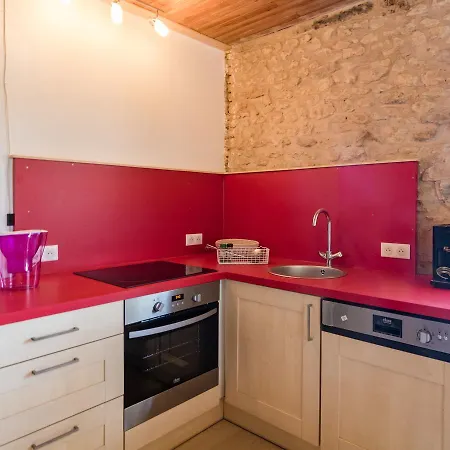 Cozy In Aquitaine With Private Swimming Pool Peyzac-le-Moustier